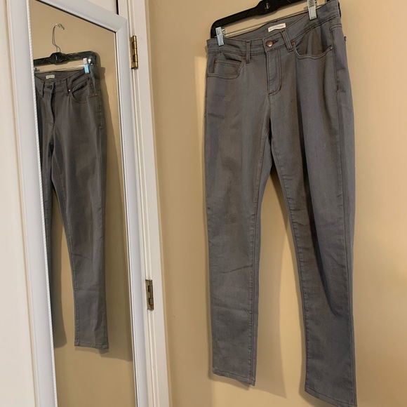 Eileen Fischer pants . - Picture 3 of 7